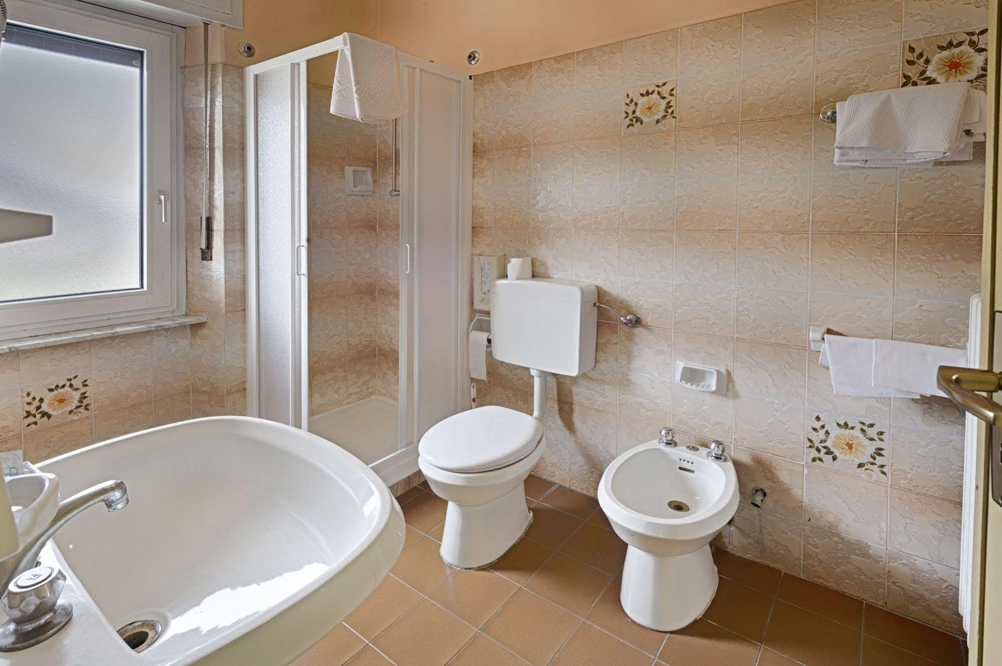 Albergo Mancuso Del Voison Aosta Exterior photo